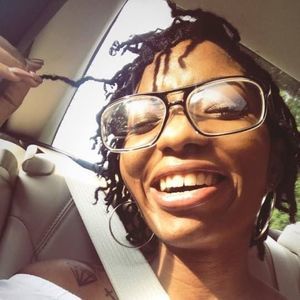 Meet your Posher, Di'monds